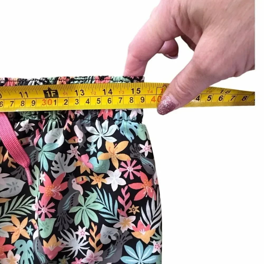 Chubbies The Bloomerangs 5” Classic Swim Trunks Men's Size Small Toucan Tropical